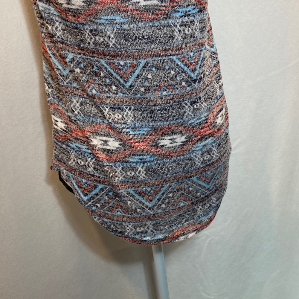Wallflower Razorback Relaxed Tank - Picture 9 of 12